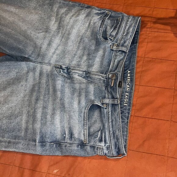 American Eagle Womens Stretch Denim Jeans Light Wash Size 14 - Picture 4 of 9